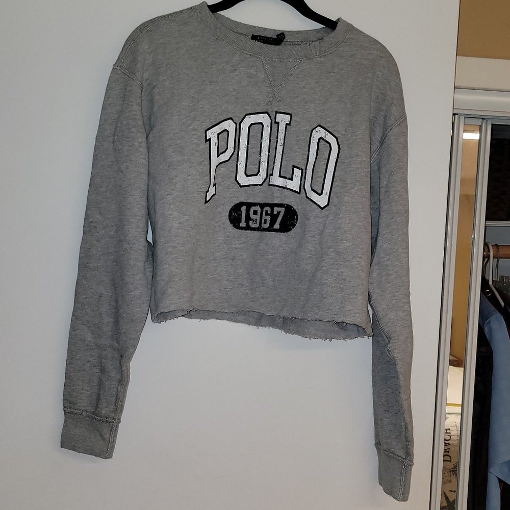 Polo Ralph Lauren Gray Logo Distressed Cropped Sweatshirt EUC Sz Petite Small